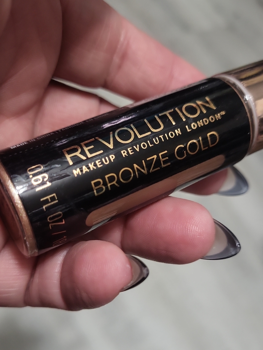 Revolution Bronze Gold Liquid Glow Highlighter
